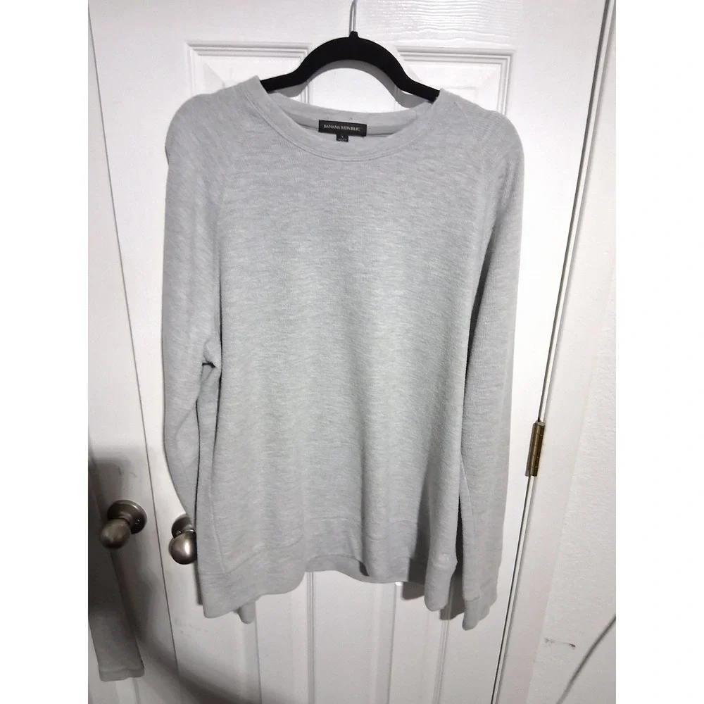 Banana Republic Waffle Knit Mens size Large Long Sleeve Grunge Preppy Casual Tee